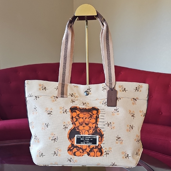 Coach Handbags - Coach VANDAL GUMMY BEAR Floral Canvas Tote EUC